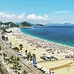 Conforto Em Otima Localizacao Em Copacabana